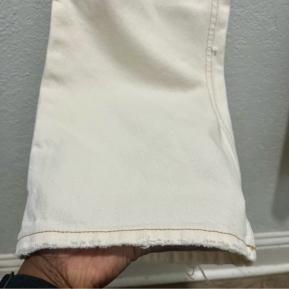 Free People We The Free NWT Cream Bootcut Raw Hem Denim Pants - Picture 4 of 11